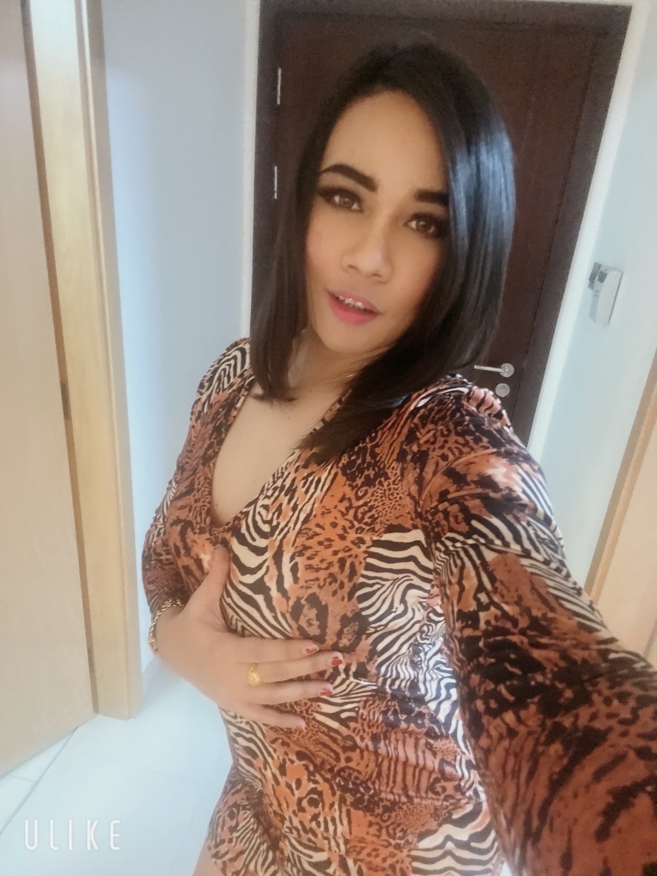 Linly escort in Rayong