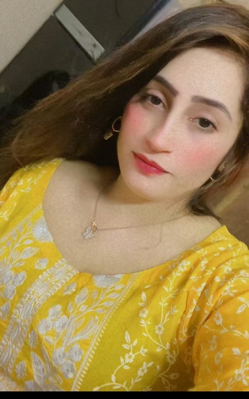 Mahima Singhaniya Star escort in Dubai