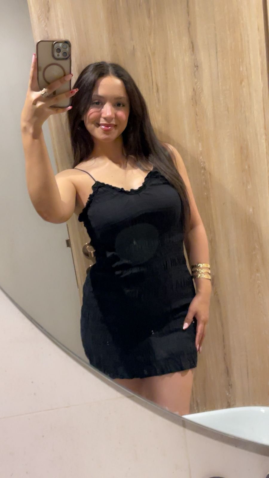 Yuri escort in Dubai