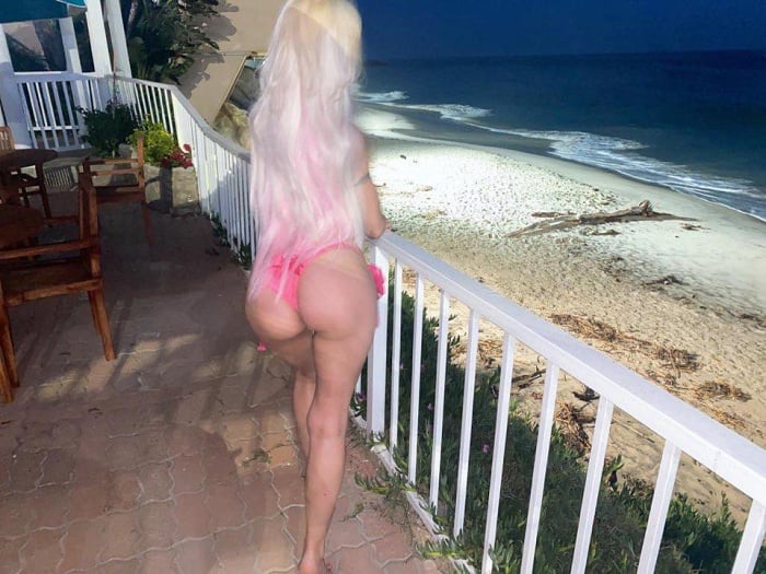 Estelle escort in Los Angeles