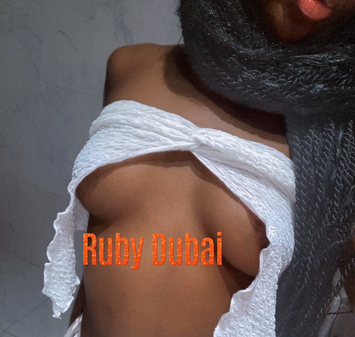 Sexy Rubi (Camshow)(squirt) GFE escort in Dubai