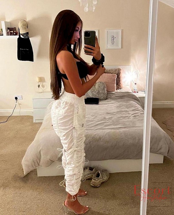 Abigail escort in Amsterdam