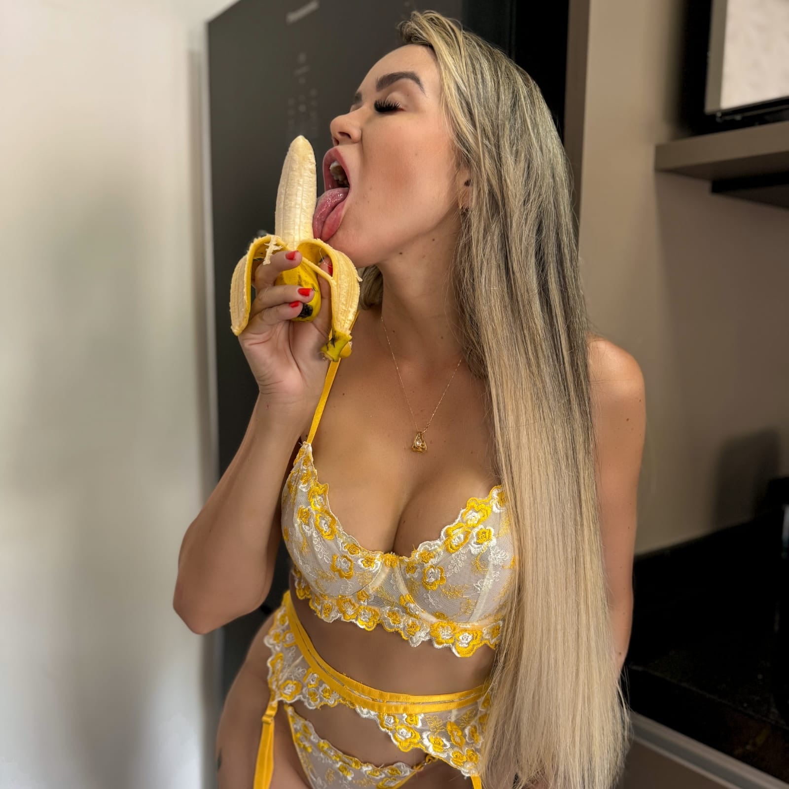 *MIA MAYA* Un modèle époustouflant aux belles courbes escort in Luxembourg City