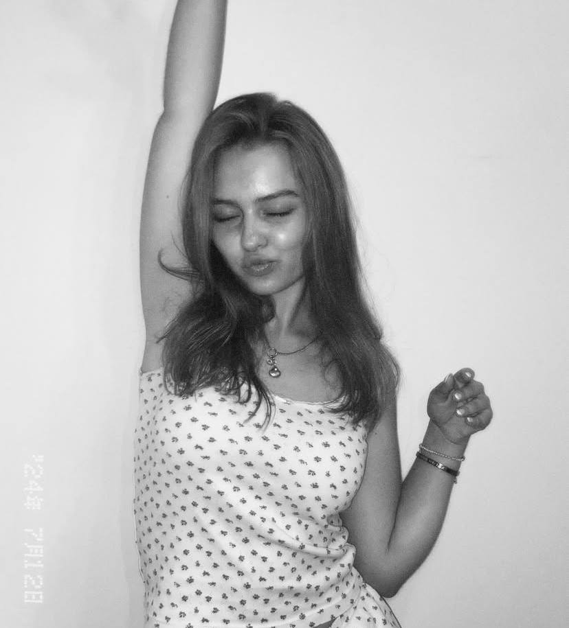 Madeline escort in Istanbul