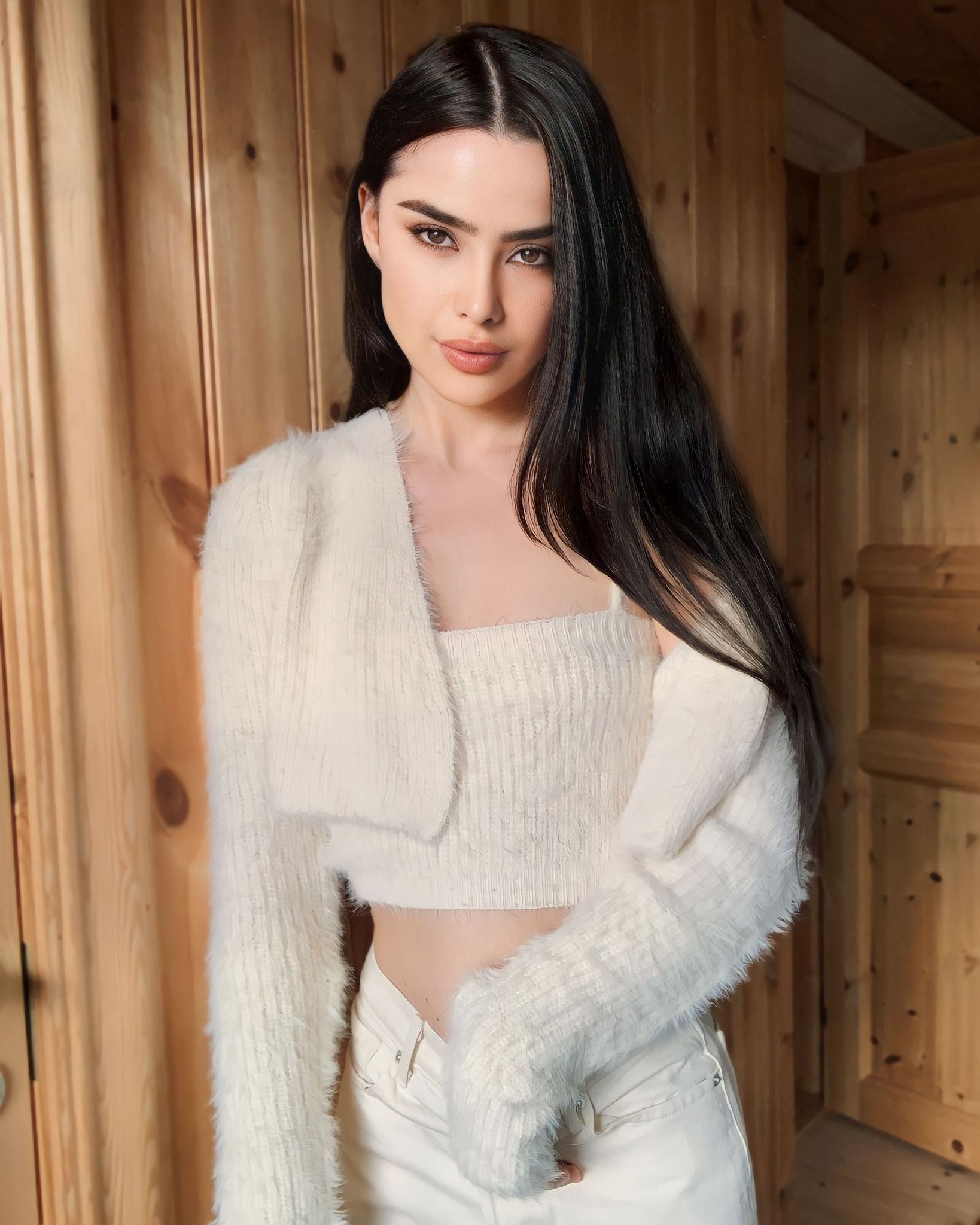 Mila escort in Tirana