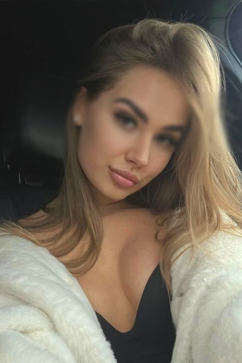 Ksenia escort in Berlin