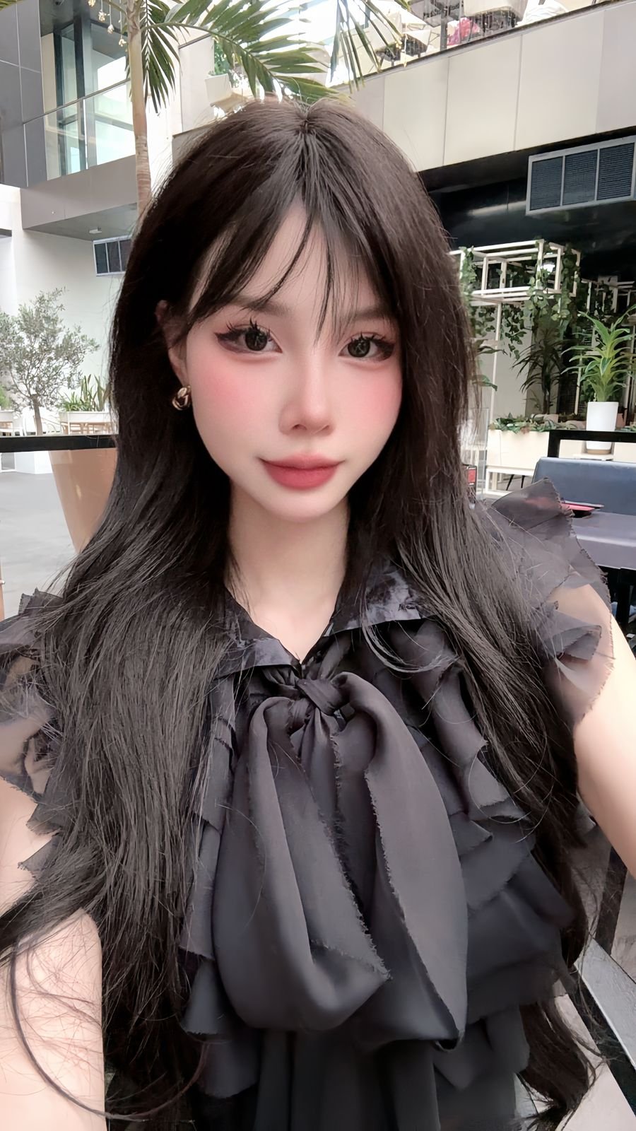 Hana escort in Dubai
