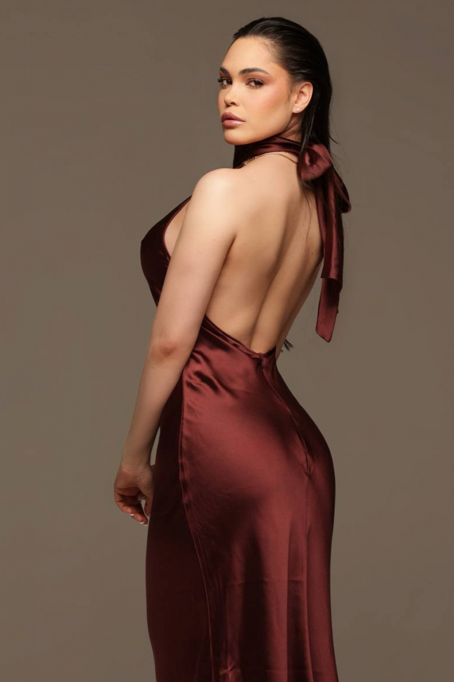 Carelika escort in London