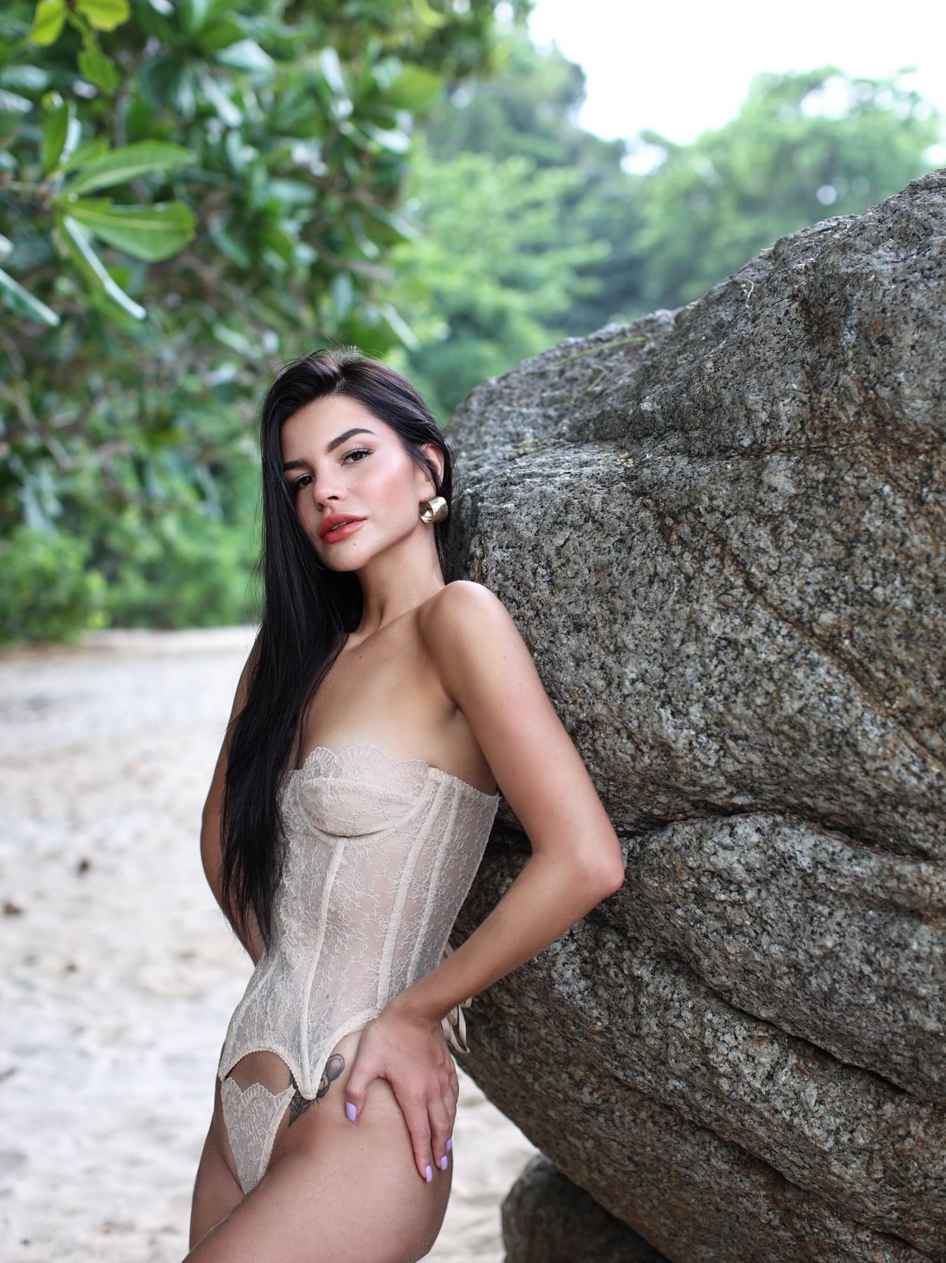 Elza escort in Singapore