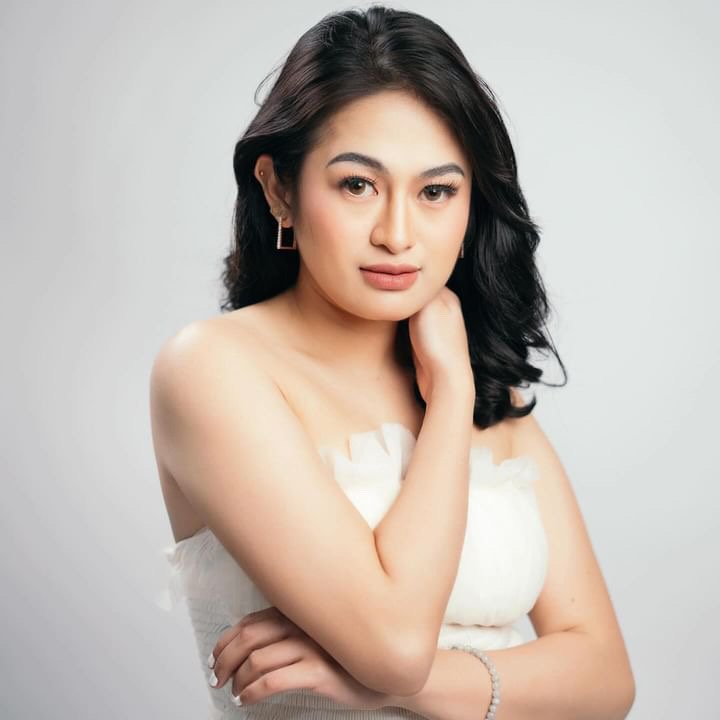 Kathy ( Your Asian Baby Girl ) escort in Singapore