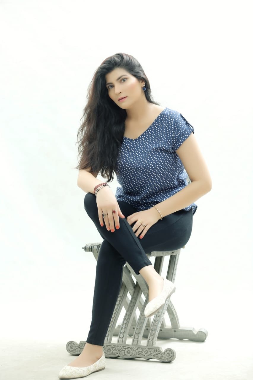 Ashi Singh escort in Dubai