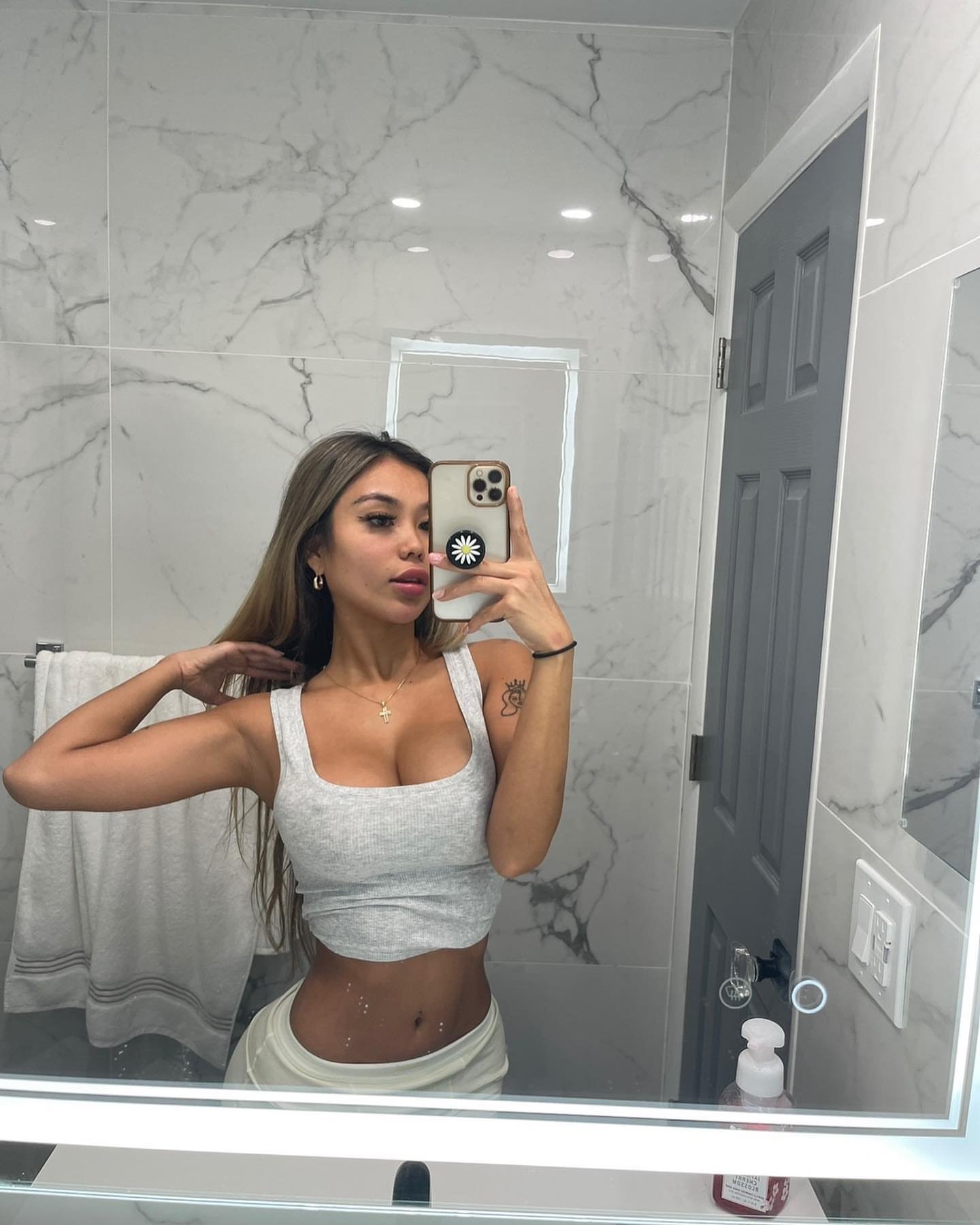 zoxdxez058 escort in Varna