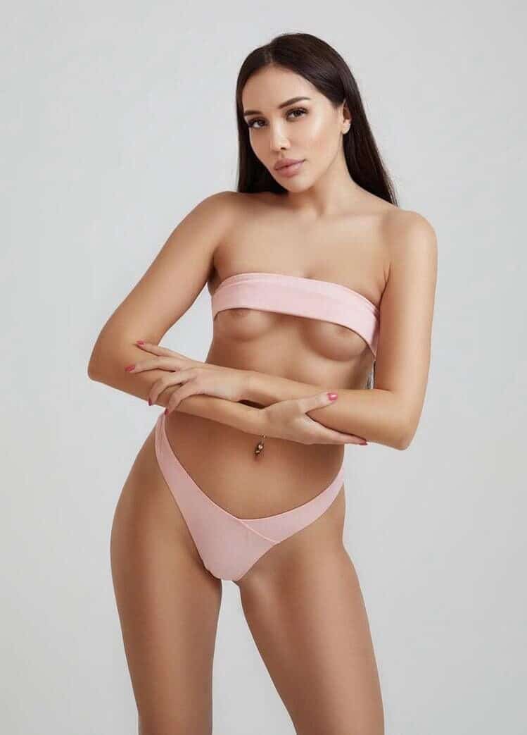 Madeline escort in Düsseldorf