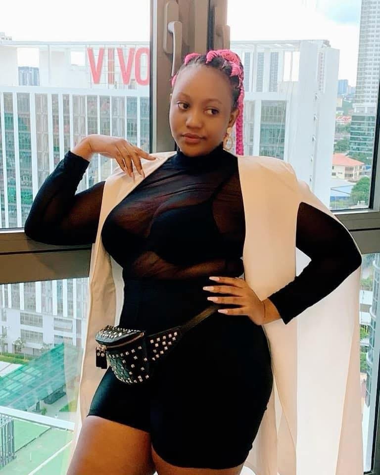 Masha escort in Manila
