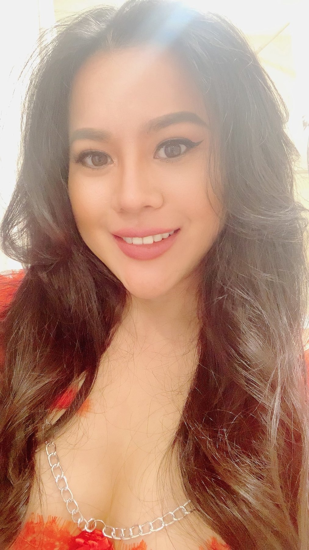 Amy Squirt Back escort in Dubai