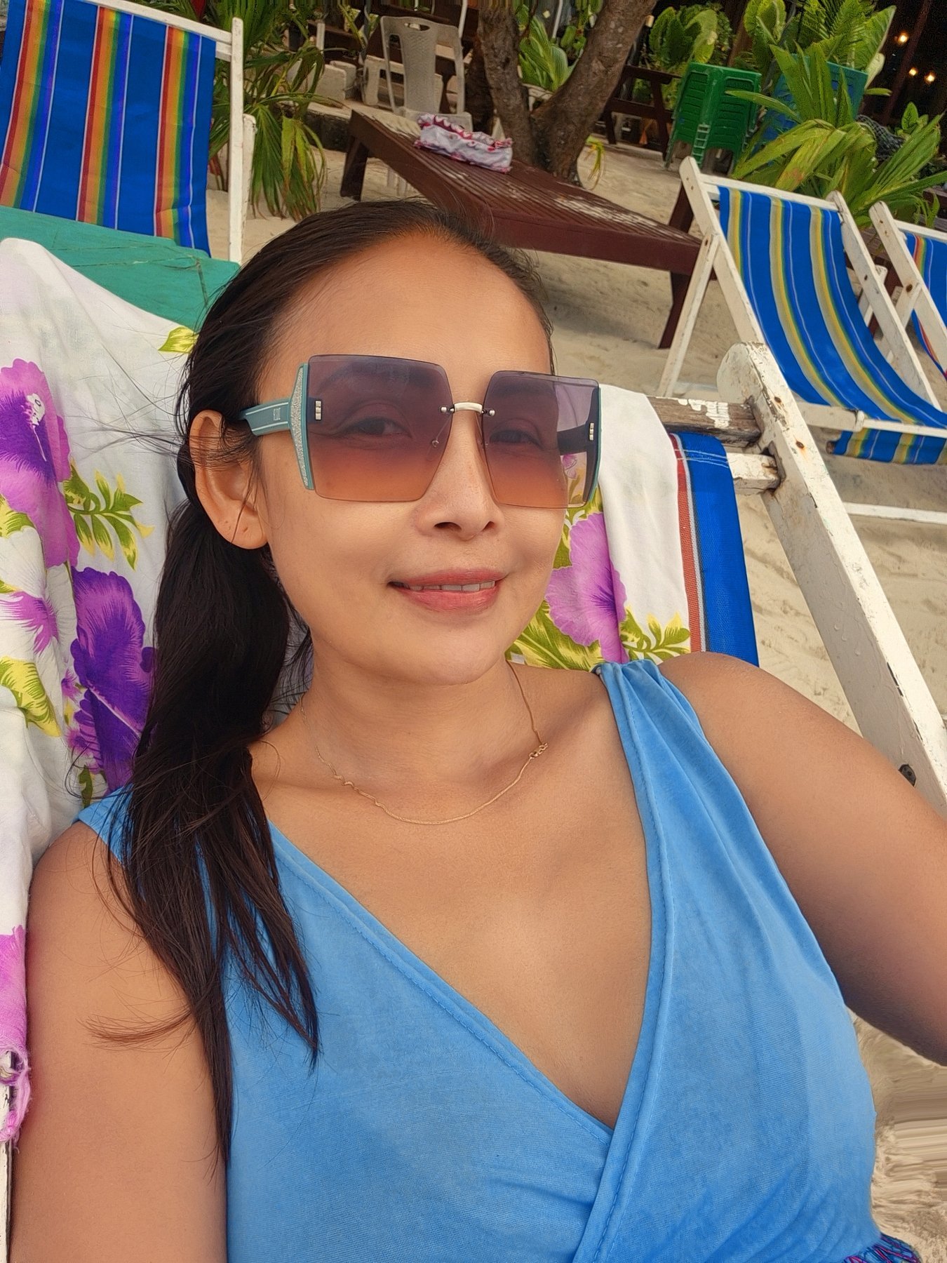 Mona Independent escort in Bangkok