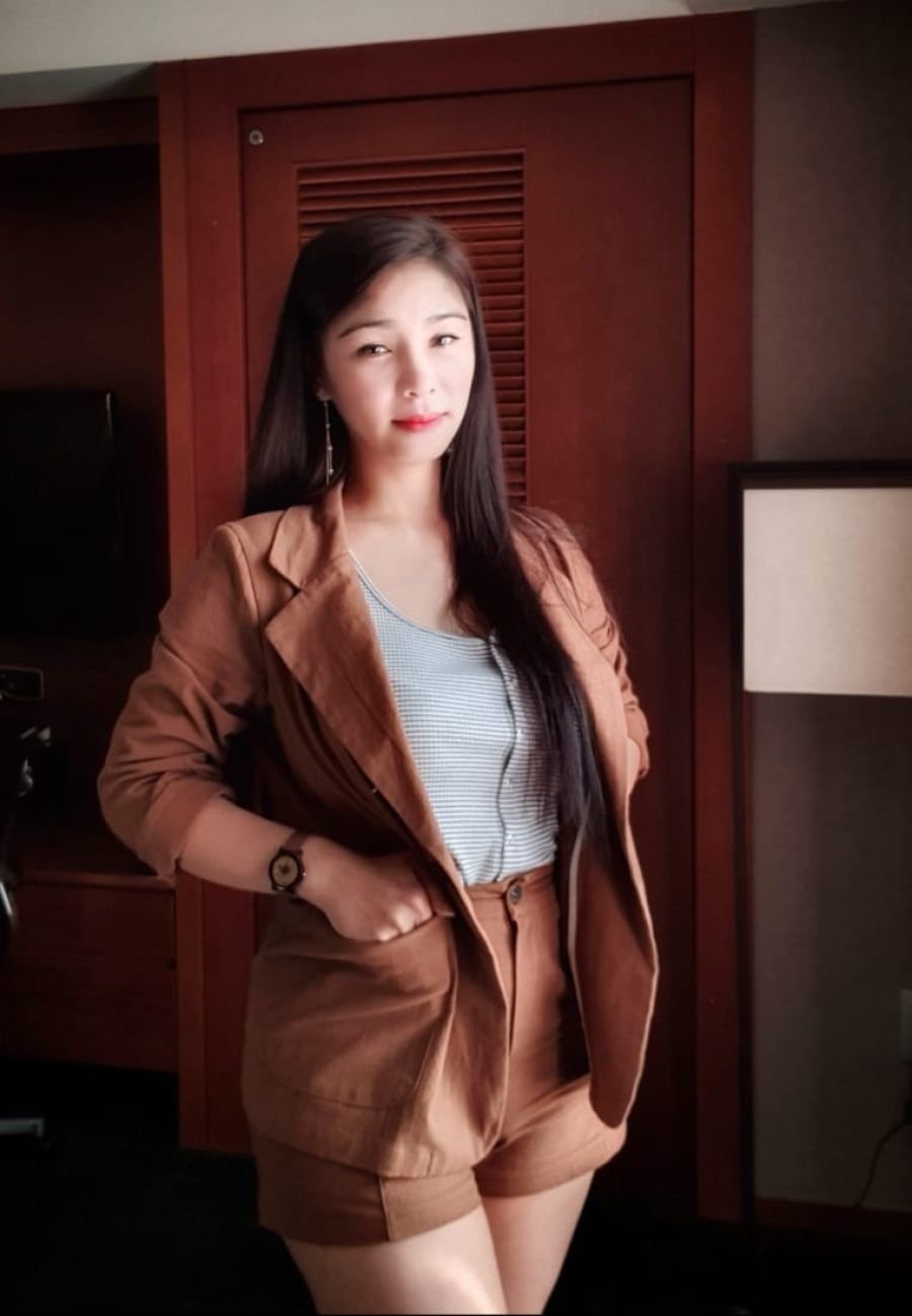 Kristal escort in Manila