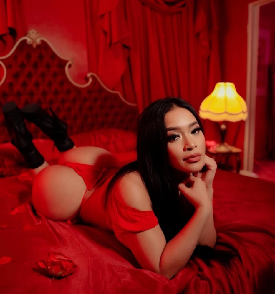 Chynadoll escort in Houston