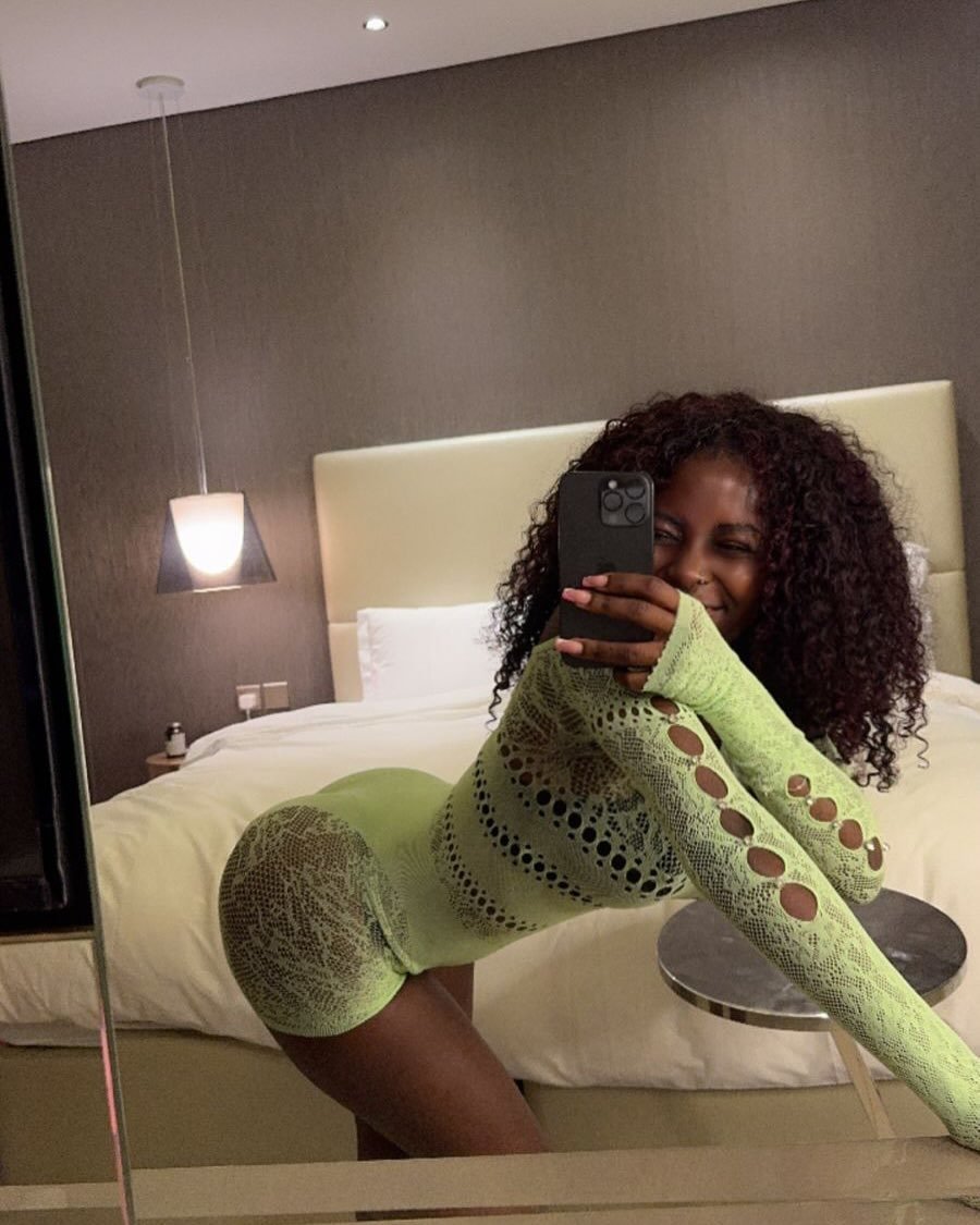 Nina escort in Dubai