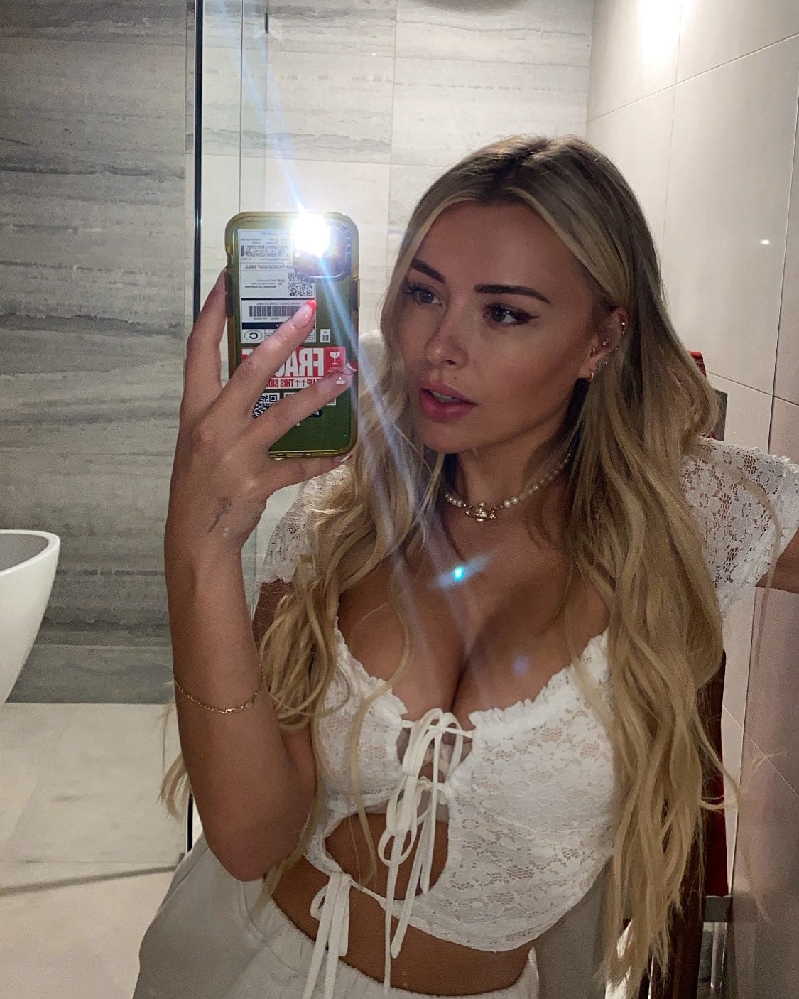 Sandrine escort in Lyon