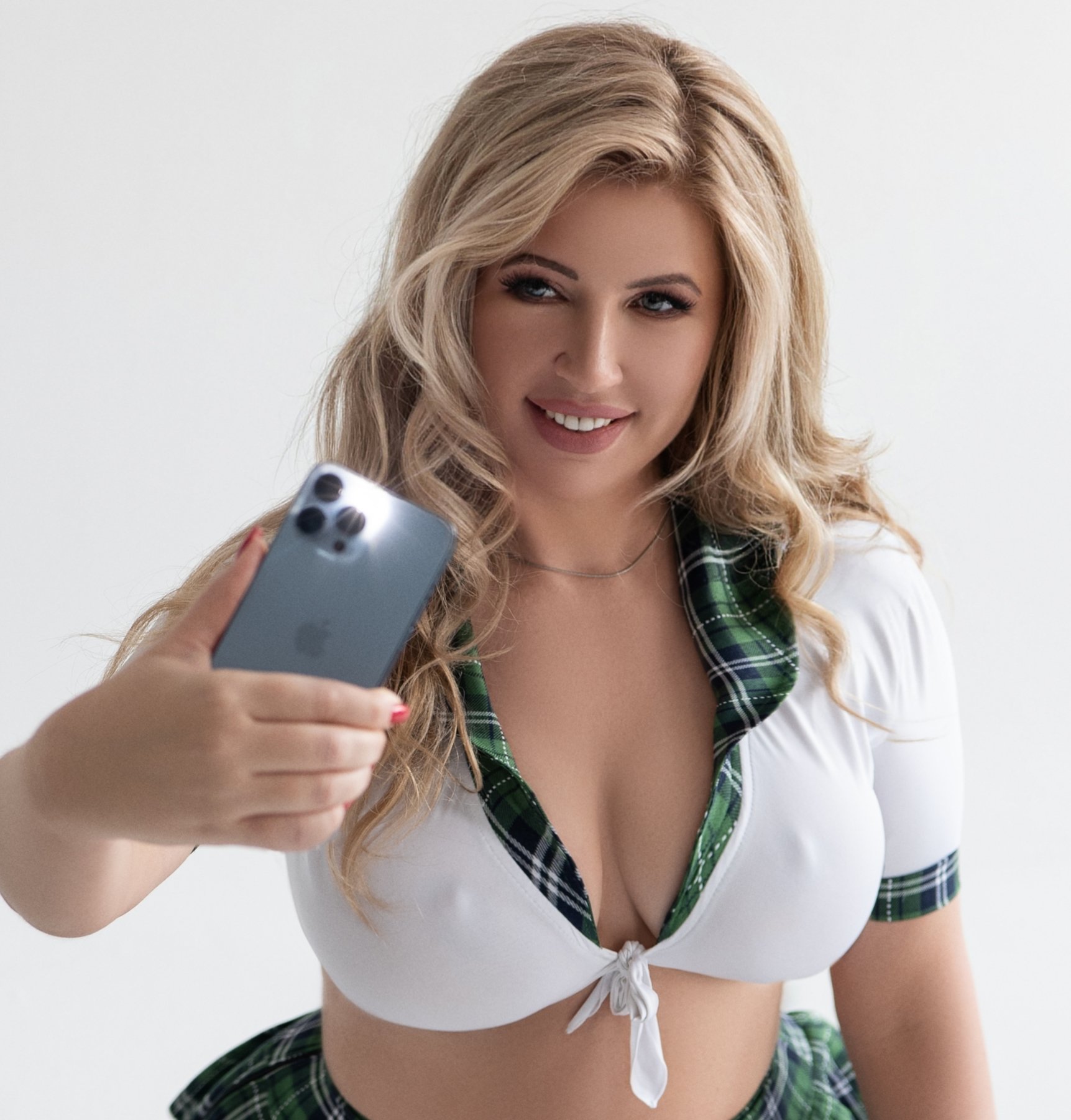 Real Selfie, Tall, Gfe,Bdsm,Tantra escort in Dubai