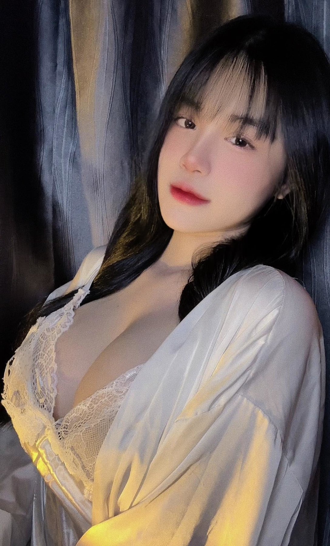 Roly escort in Dubai