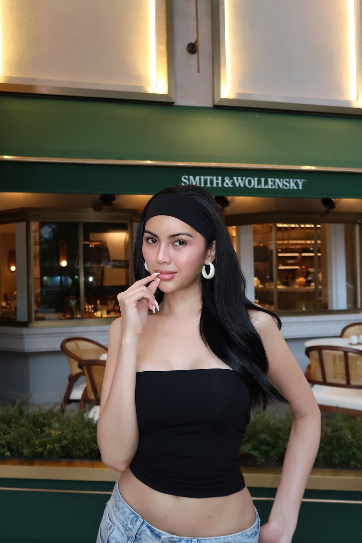 PRETTY CHLOE escort in Makati City