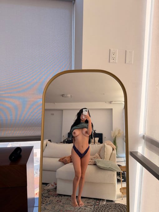 Clara escorts escort in Gdańsk