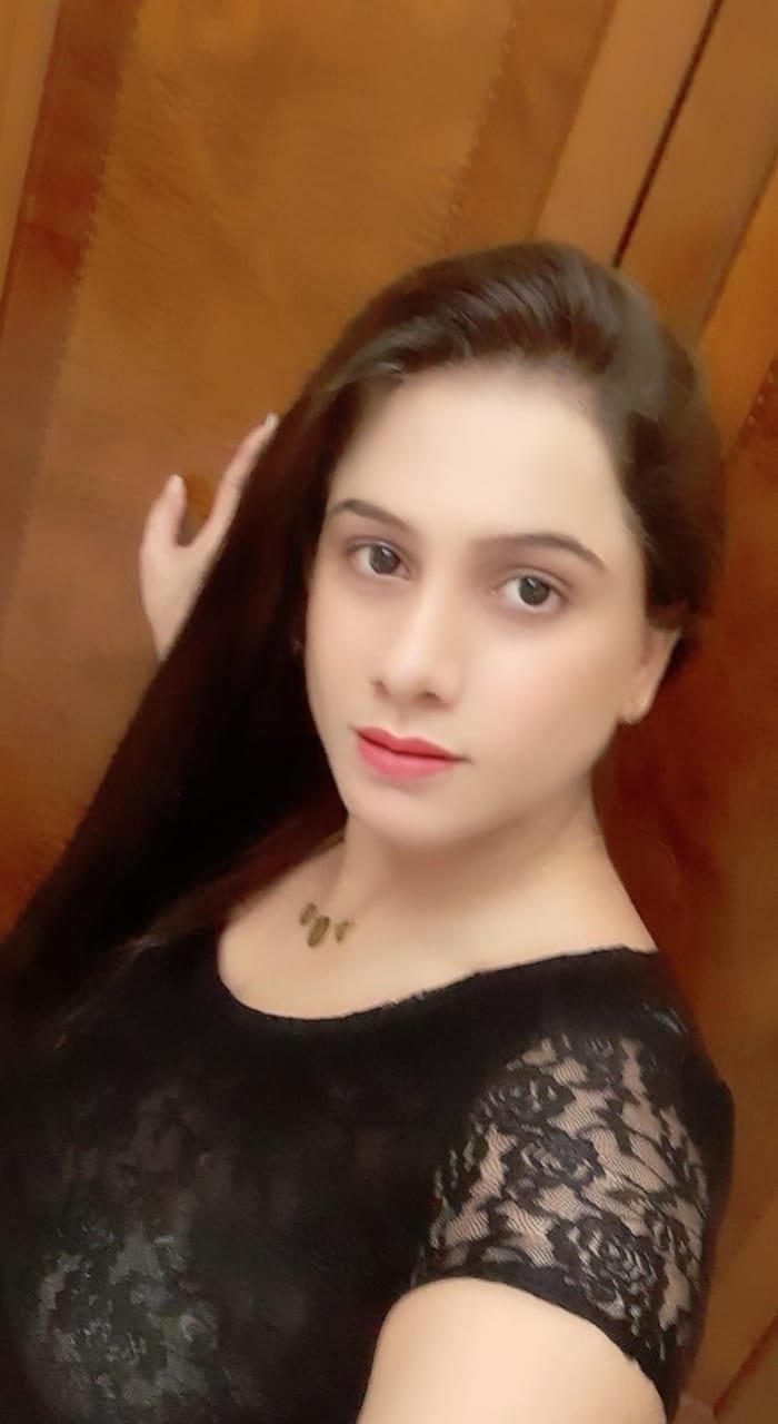 Sakshi escort in Dubai