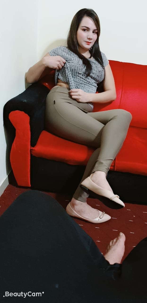 Natasha Busty Girl escort in Dubai