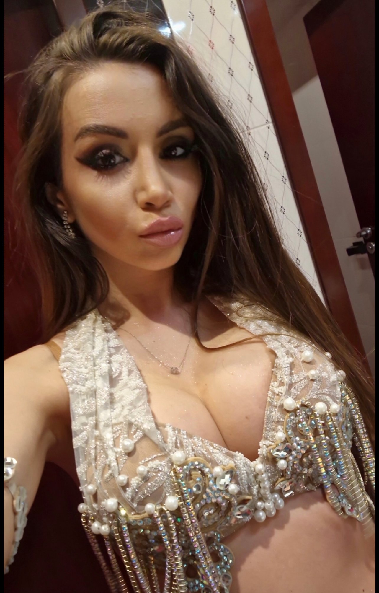 Sandra Kurt escort in Brussels
