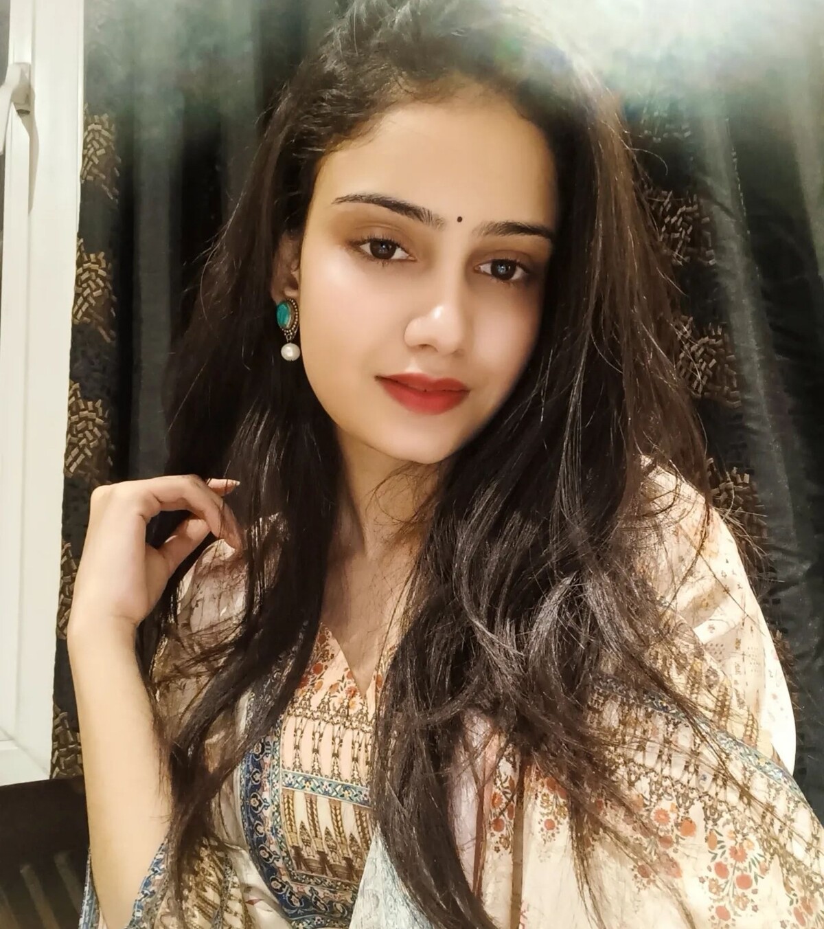 Riya escort in Ottawa