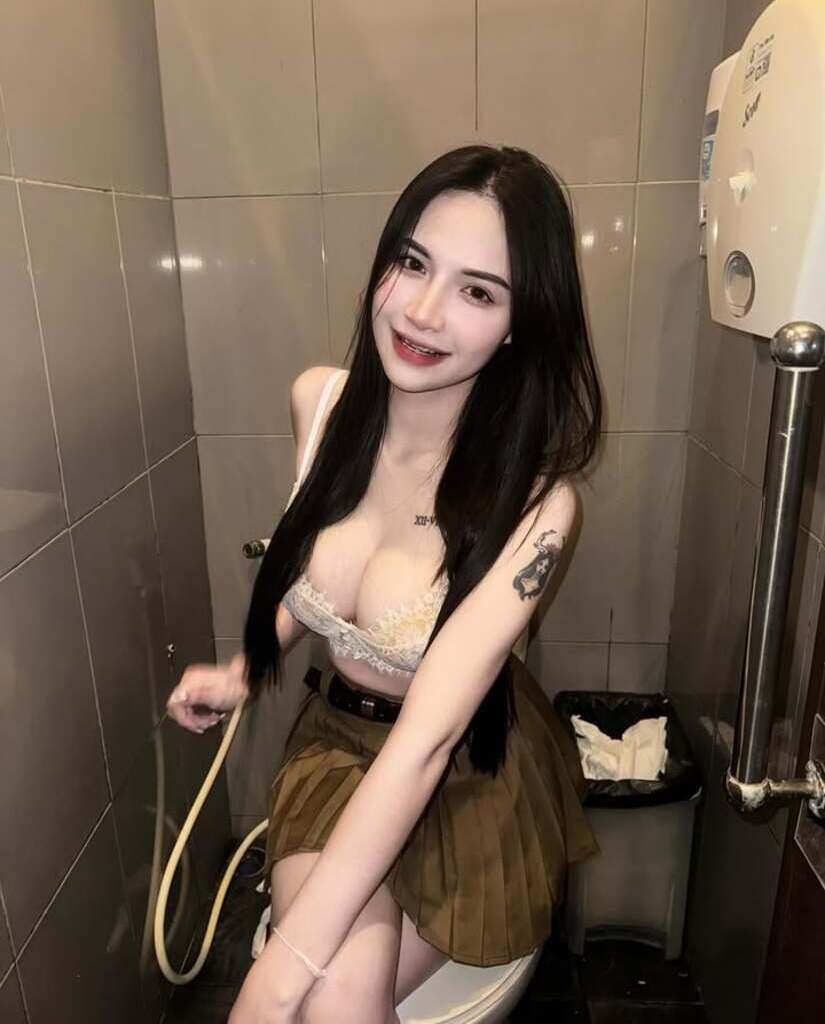 Rose escort in Kuala Lumpur