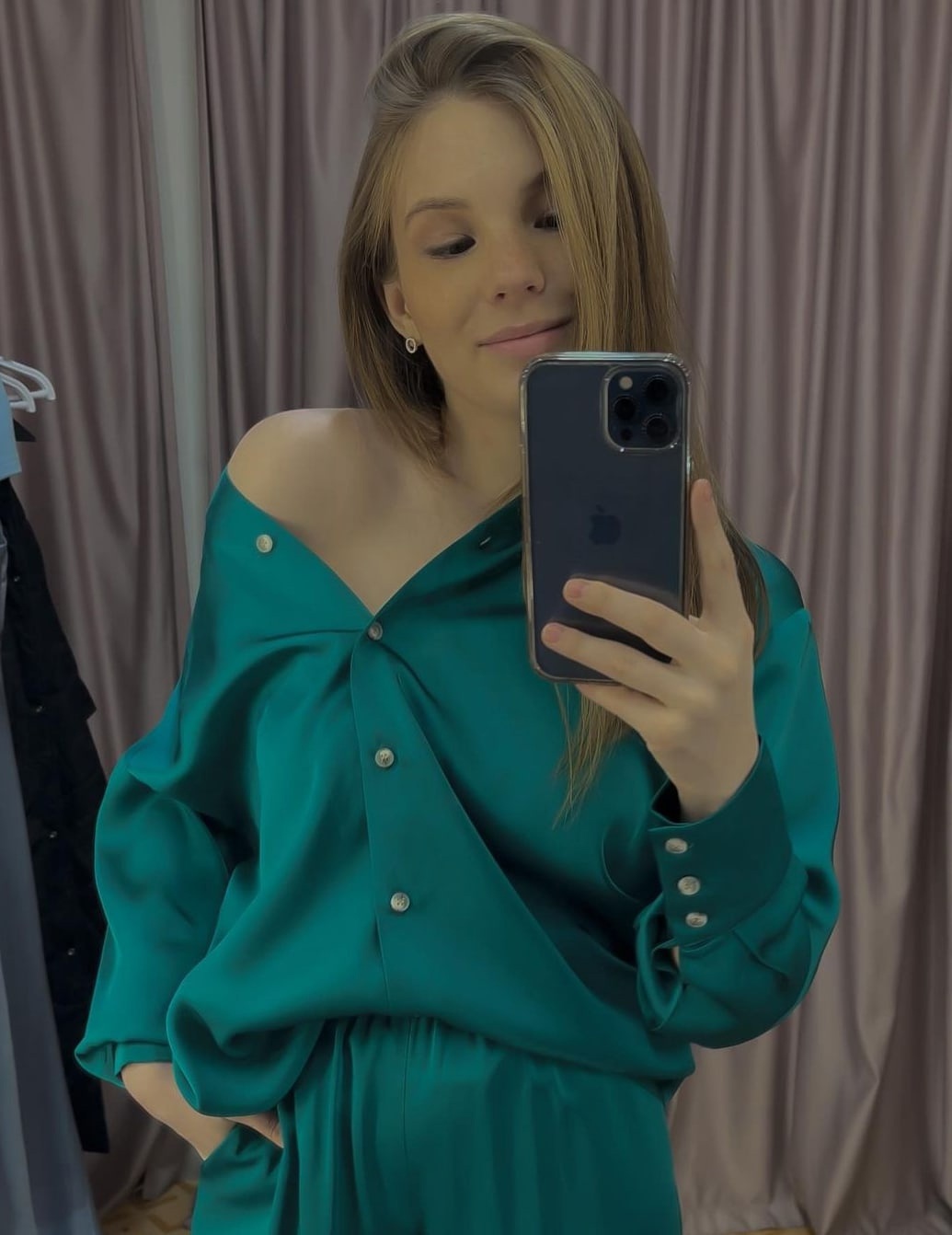 KELYN escort in Paris