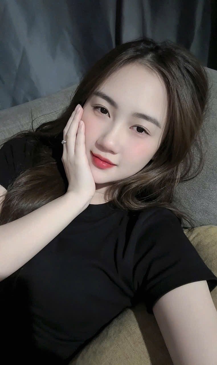 Junmia escort in Dubai