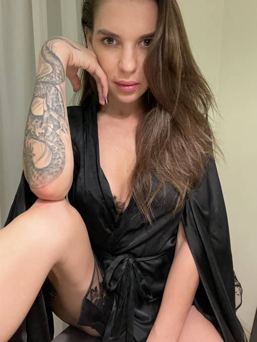Naomie escort in Den Haag