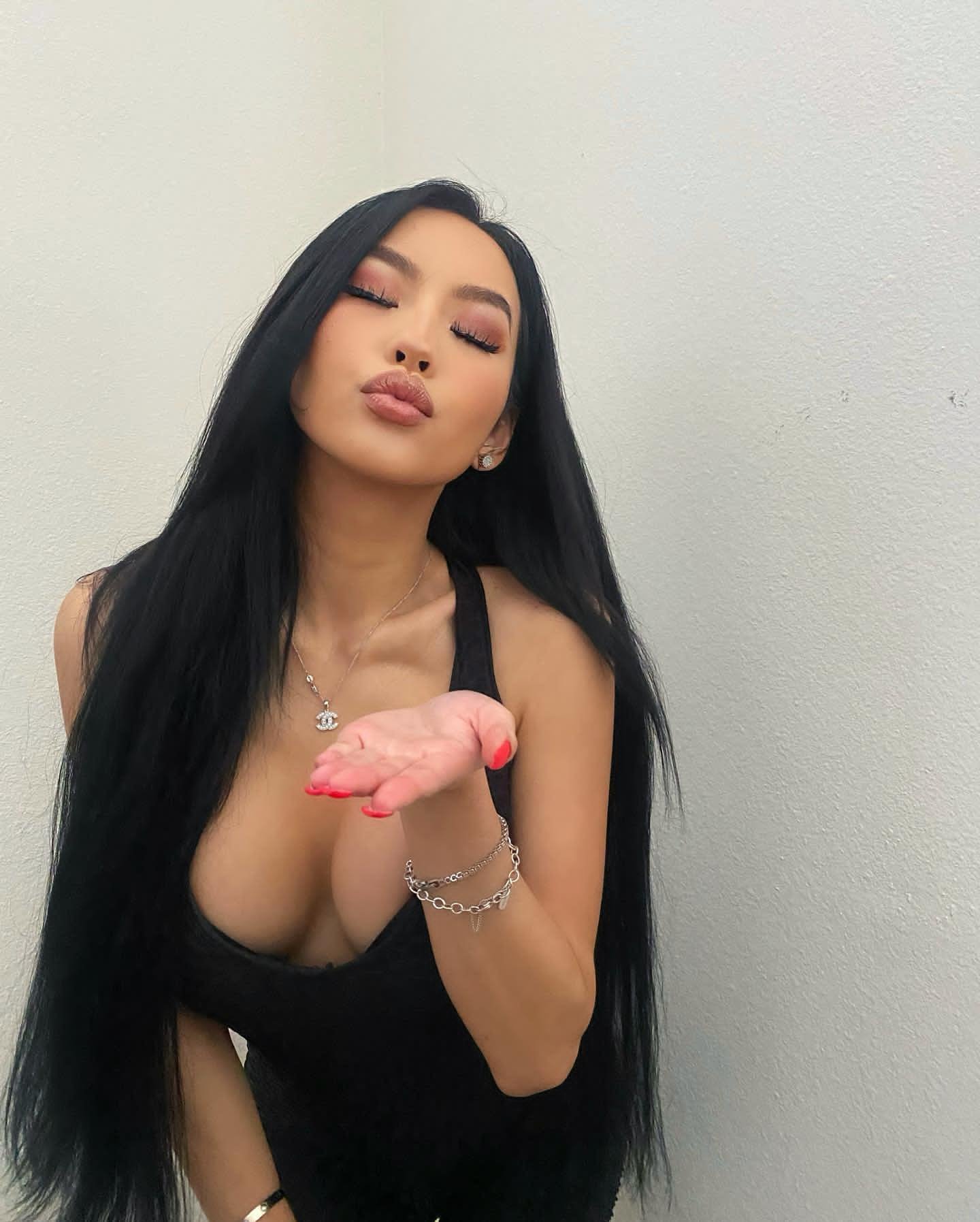 Clémence escort in Toulouse