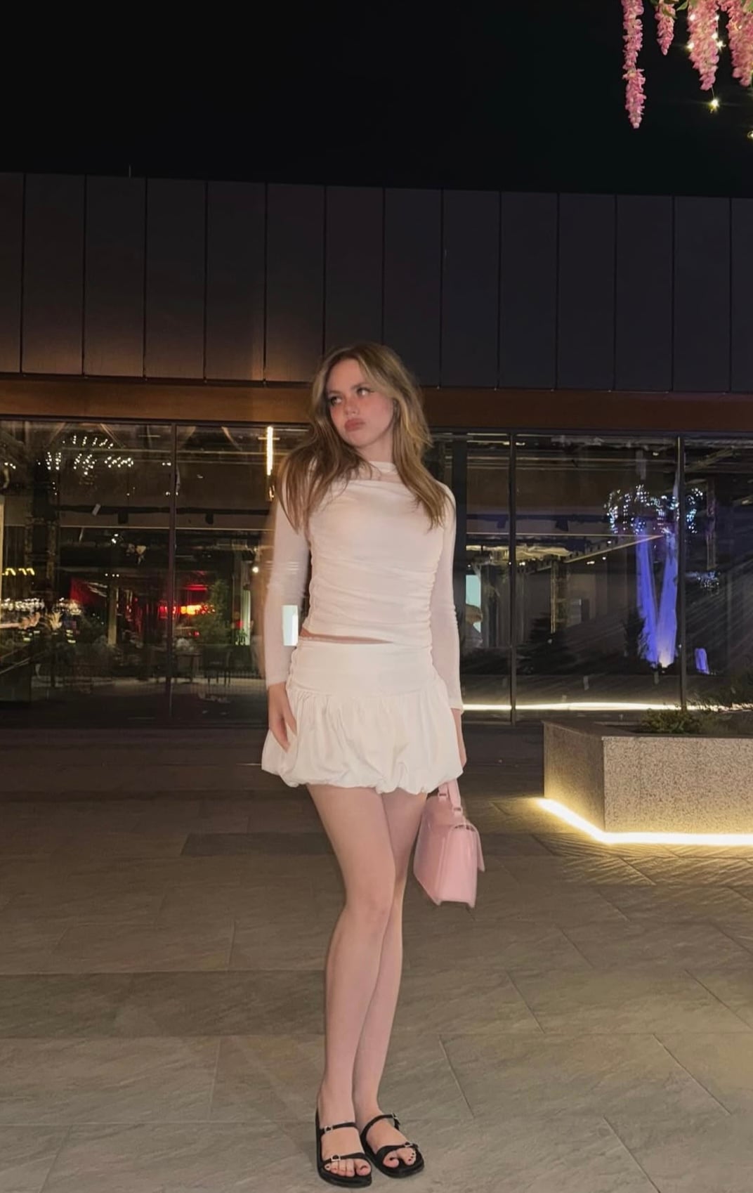 POLUMNA escort in Paris
