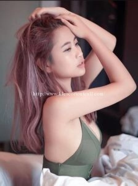 Shila (Malay) escort in Bukit Bintang