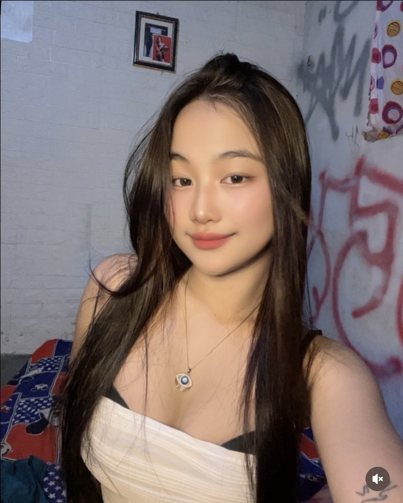 Mimikay escort in Tokyo