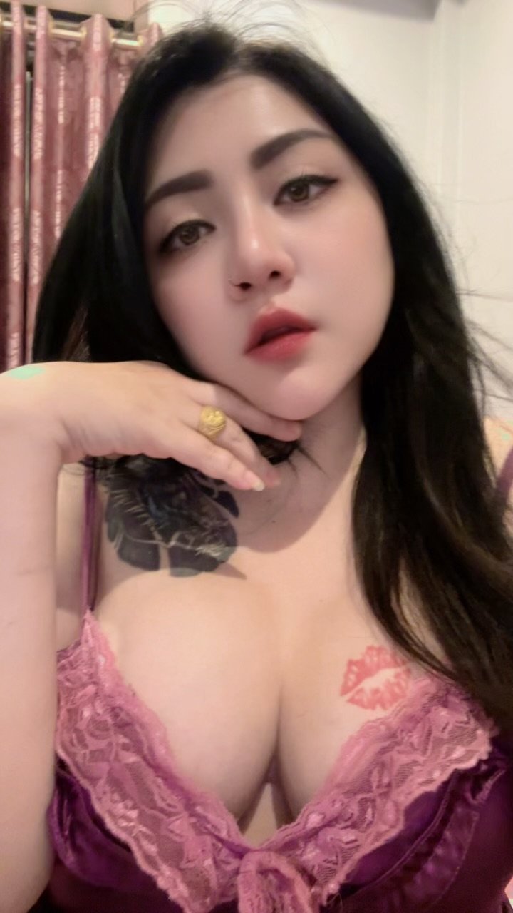 Aida escort in Bangkok