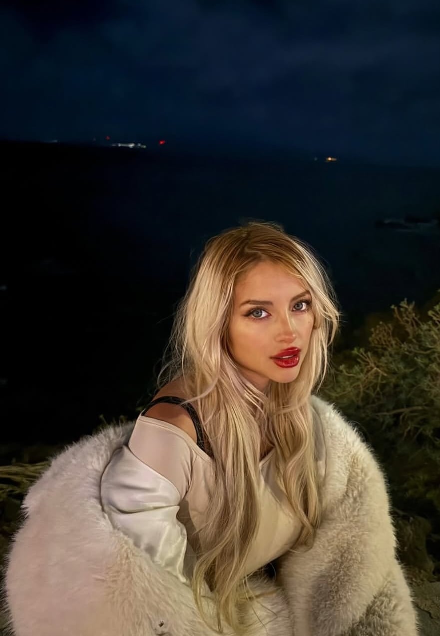 Mila escort in Tbilisi