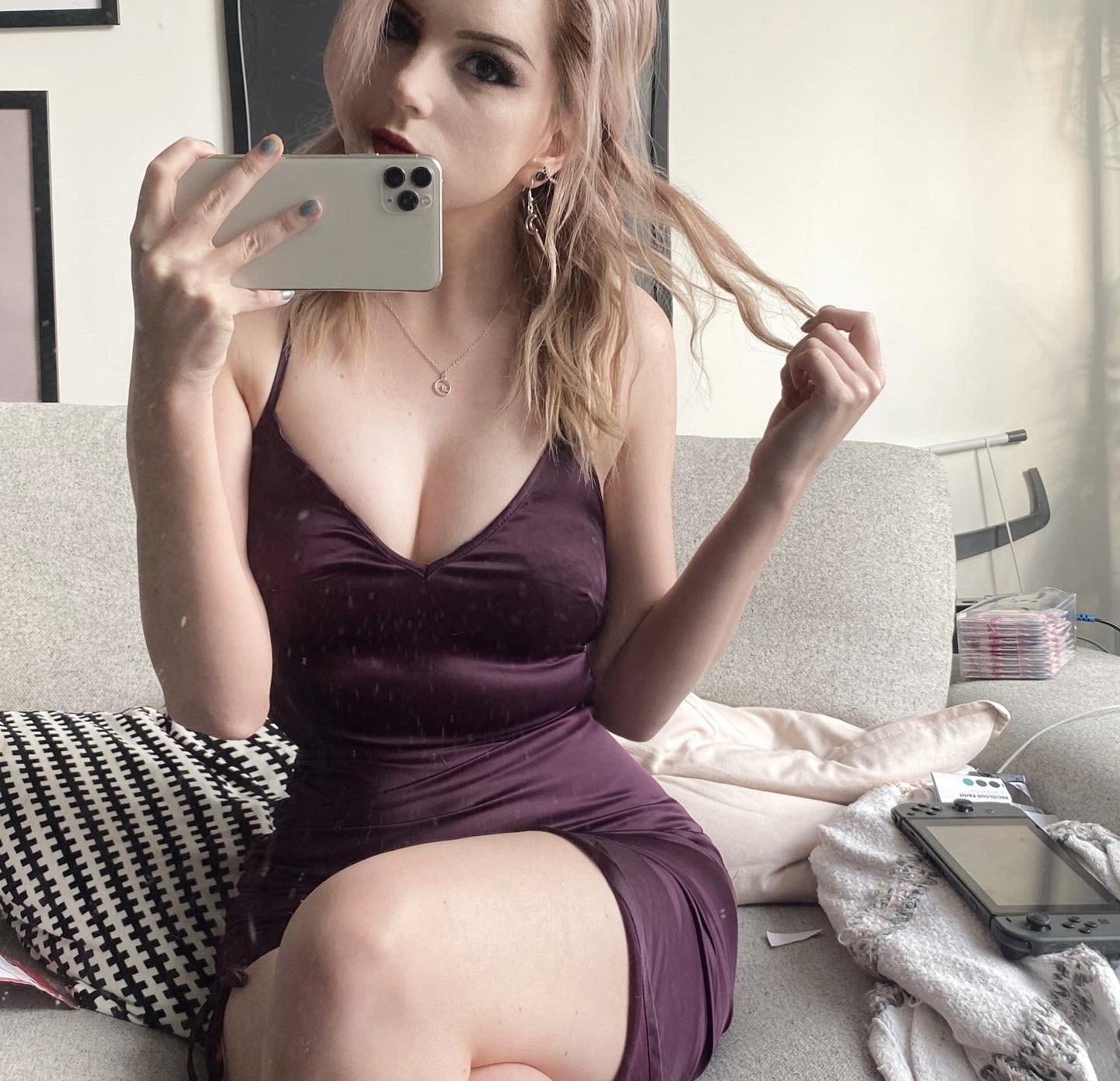 AnnaShik escort in Helsinki