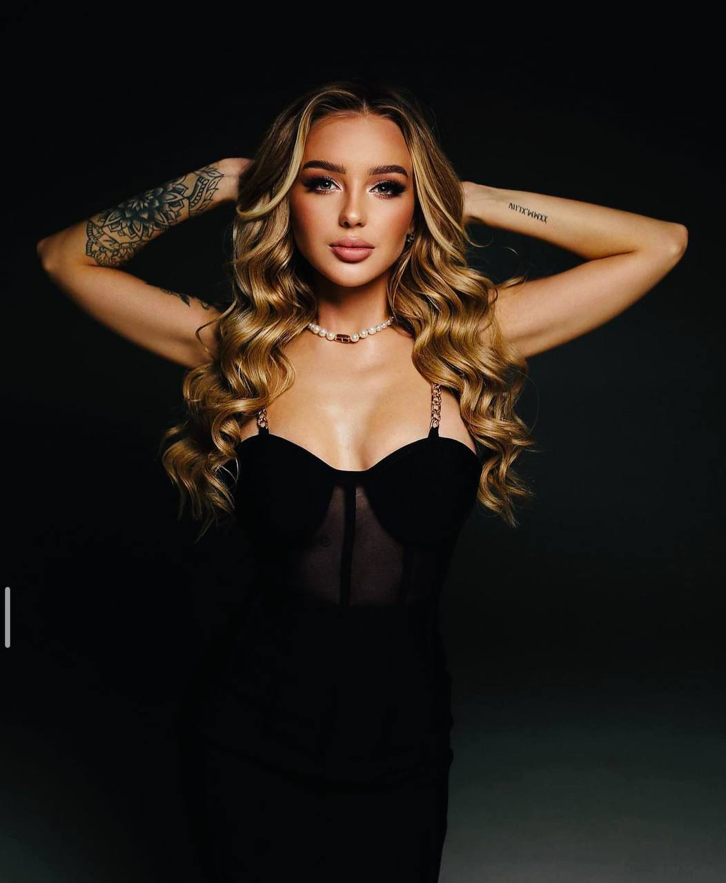 ALYONA escort in Istanbul