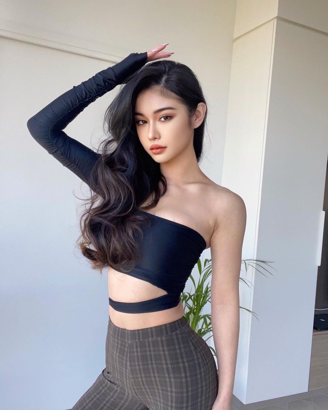 Rola escort in Tokyo