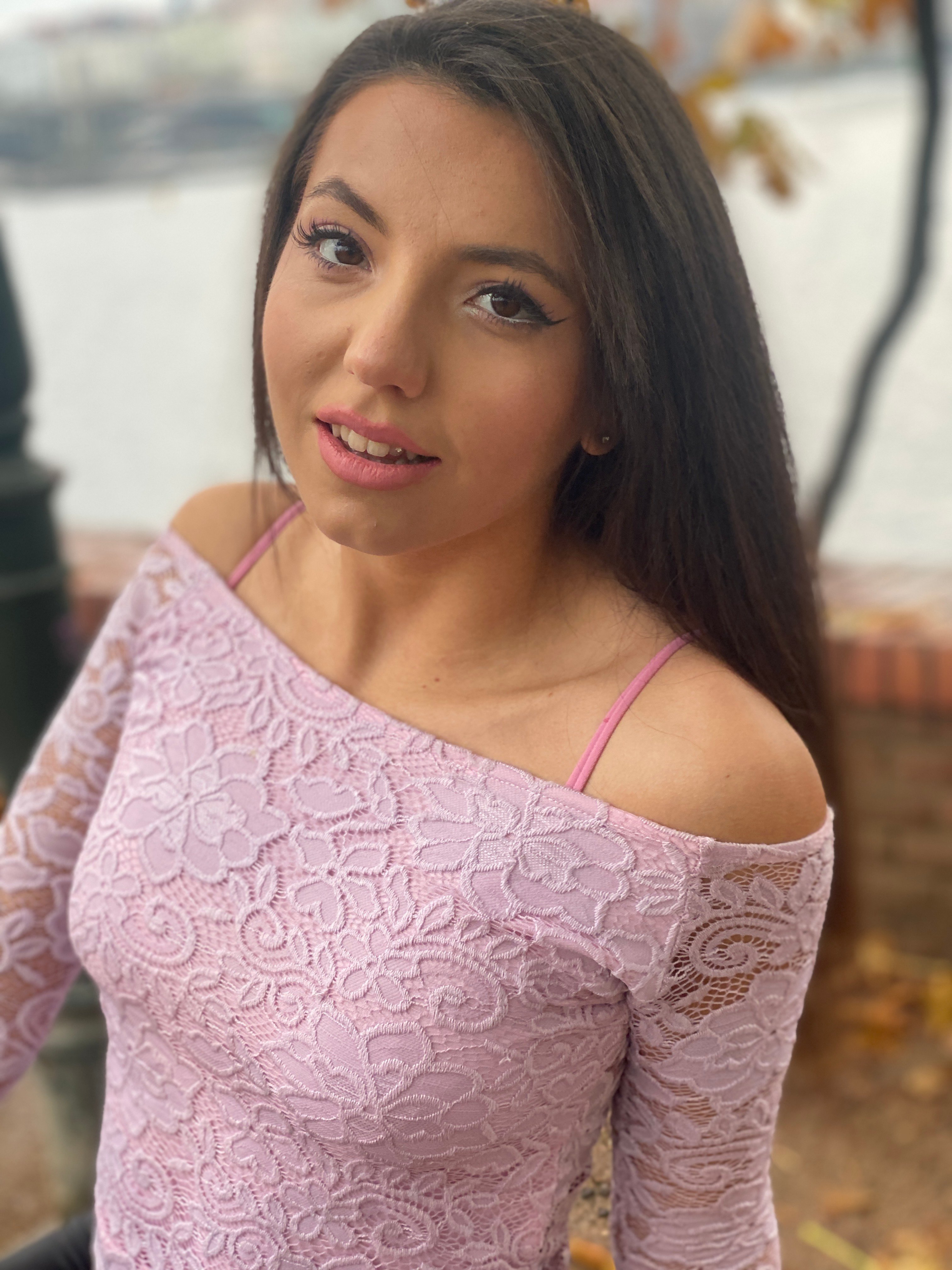 Mini Mitzi escort in Prague