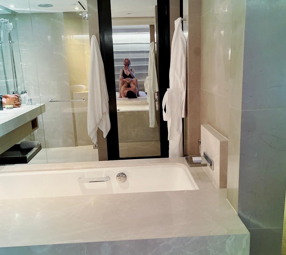 Eva incredible escort in Hong Kong