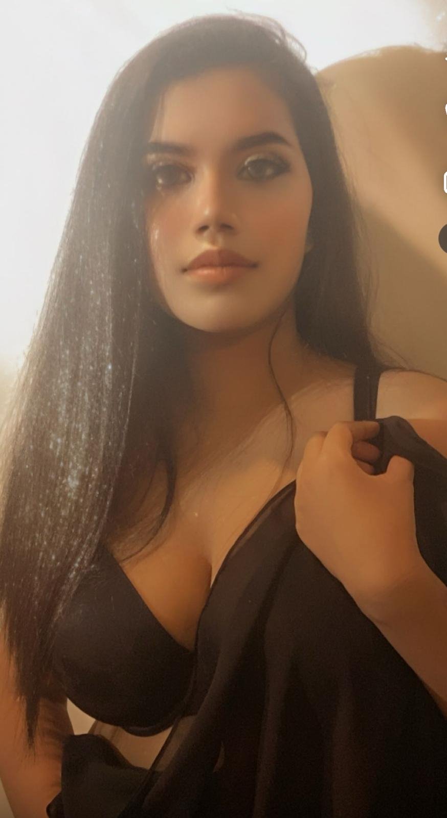 Nura New escort in Pattaya