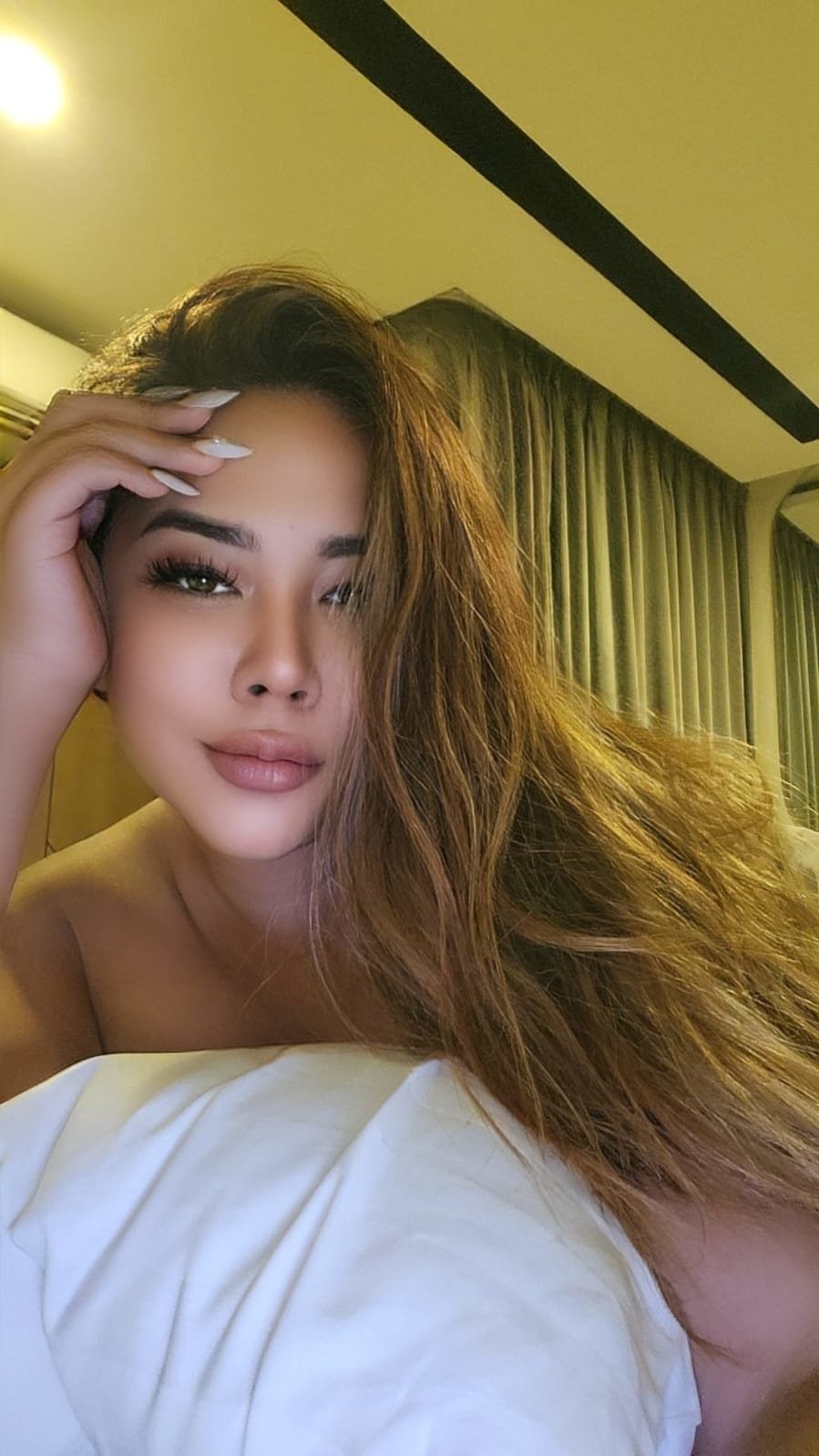 MAGGIE escort in Bangkok