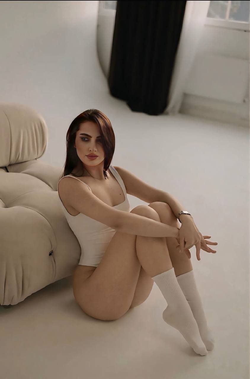 Bettany escort in Dubai